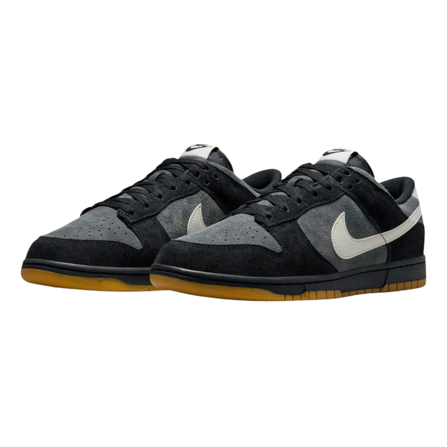 Dunk Low SE Black Grey Gum