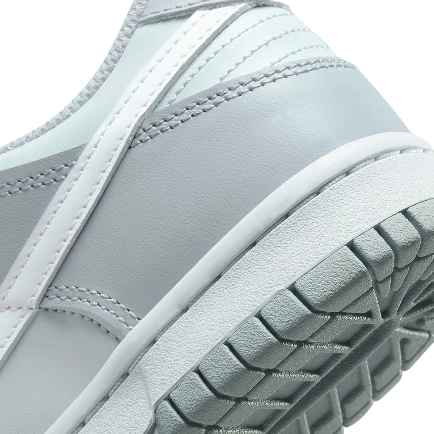 Dunk Low Two-Toned Grey (GS)