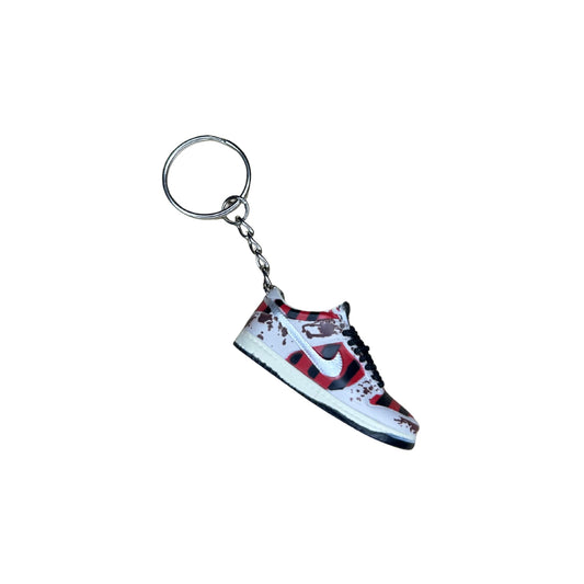 Keychain - SB dunk low Freddy Krueger